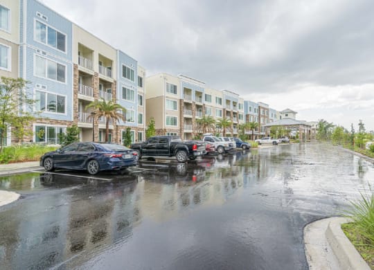 Exterior view at Sandpiper Glen 62+ Apartments, Orlando, FL