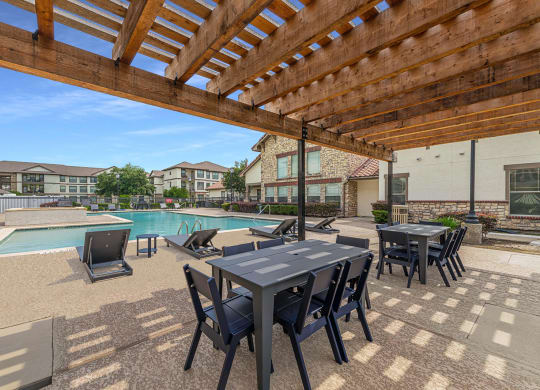 Pergola Sitting Areaat The Portofino 55+ Apartments, Pasadena Texas