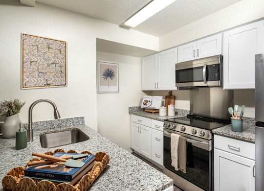 Dominium_TheLucille_Apartments02.jpg