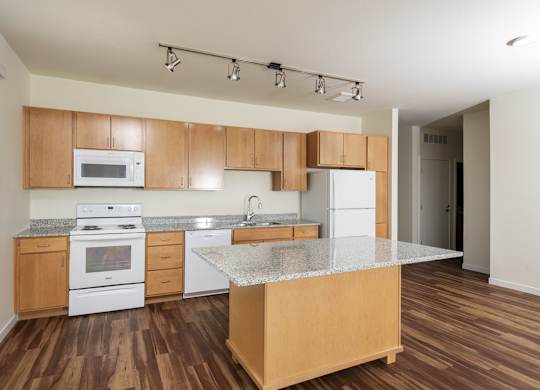 Dominium_TheSafford_Apartments02.jpg