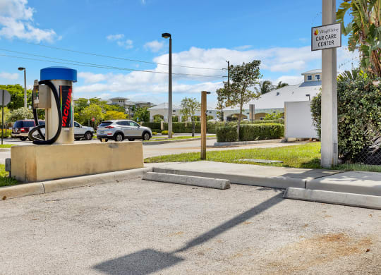 Dominium_Village at Delray_Car Wash Station