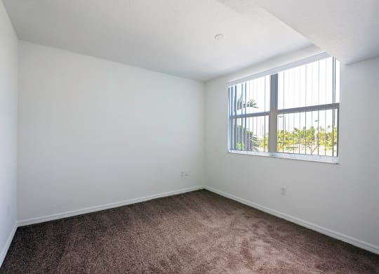Dominium_Village at Delray_Vacant Apartment Bedroom
