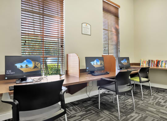 Dominium_Village at Delray_Business Center
