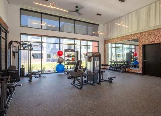 Fitness Centerat Vista Ridge Apartments, Arizona, 85041