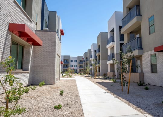  Exterior Walking Pathat Vista Ridge Apartments, Phoenix
