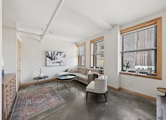 Spacious Room at Arcade Apartments, St Louis, MO, 63101