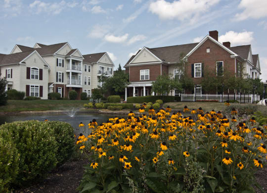 Exterior at The Charleston Apartments , Columbus, OH, 43221