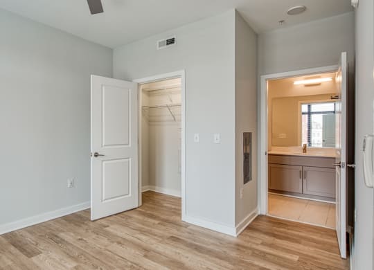 Shiplock Views Apartments bedroom