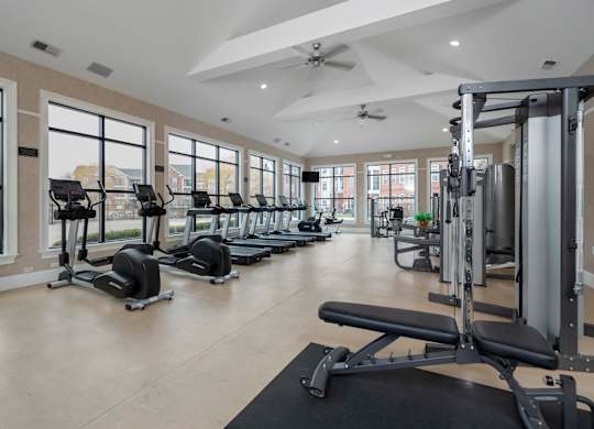 A spacious gym at Arlington Park, Hilliard Ohio