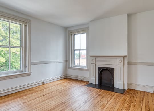 The Edgar Apartments Bedroom 