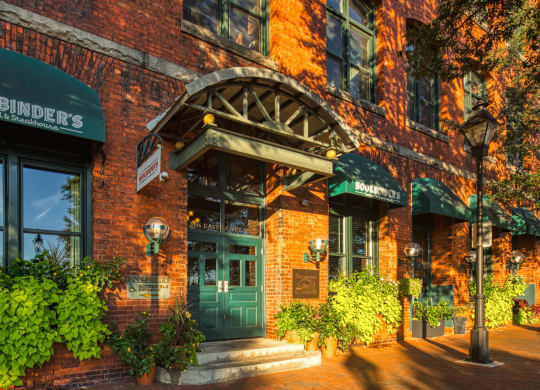 Shop near Shiplock Views Apartments in Richmond VA