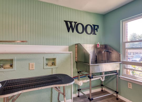 Pet Spa at The Everett  Apartments in Roanoke, VA 24018