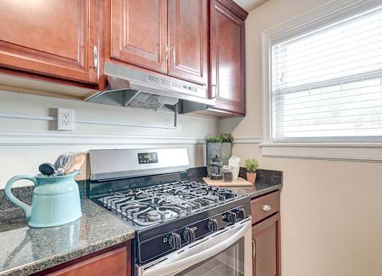 Kitchen at Kensington Place Apartments