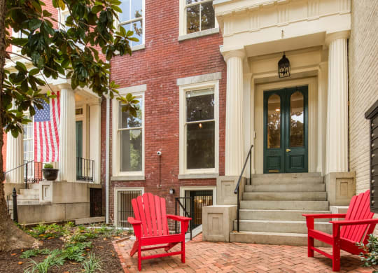 Exterior of The Edgar at Linden Row Richmond VA