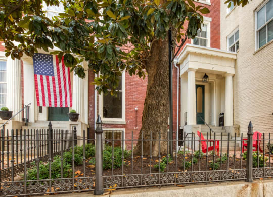The Edgar Apartments in Richmond VA exterior
