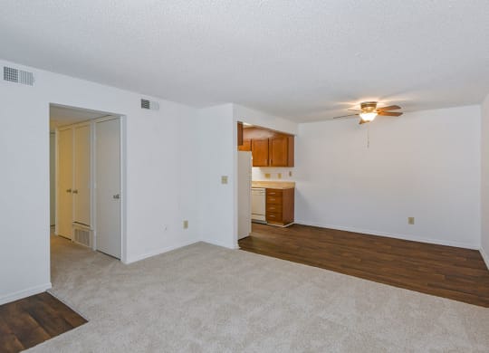 Green-Meadows-Apartements-Raleigh-NC-Dining-Area