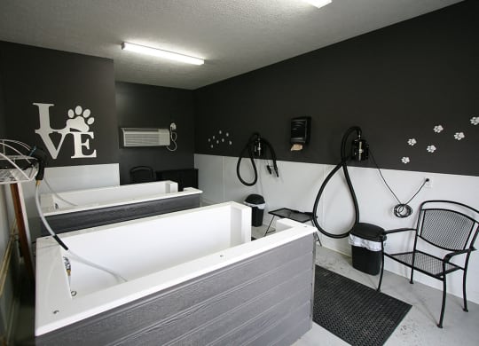 Pet Spaat Hayden Lofts Apartments, Dublin, OH, 43016