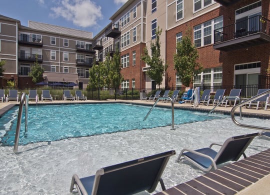 Pool at One Pearl Place Apartments in Columbus OH