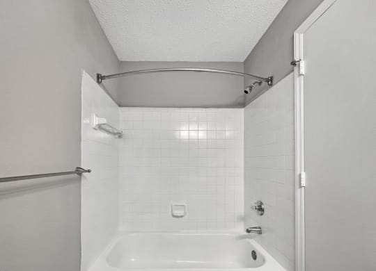 Harris Pond Apartments in Charlotte NC Shower