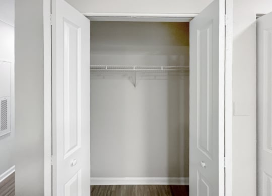 Closet Northlake