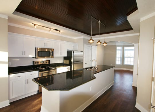 Kitchen at Strathmoor Apartments , Dublin, Ohio