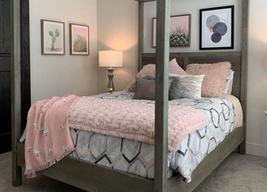Lumina Apartments New Orleans Poster Bed