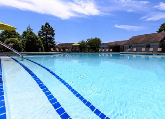 Laurens Way Apartments pool