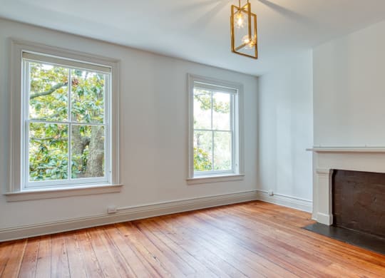 Studio 3 at Linden Row Apartments in Richmond VA