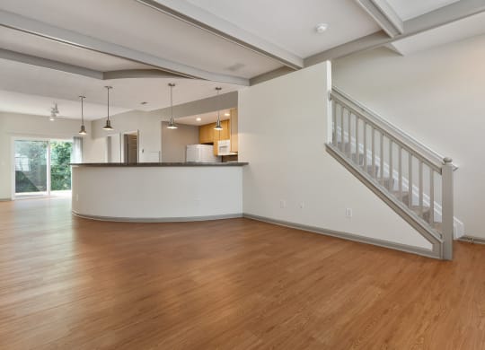 unfurnished at Orleans, Columbus, 43221