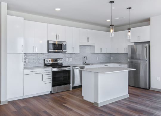 Kitchen Pier 33 at Pier 33 Apartments, Wilmington, NC, 28401