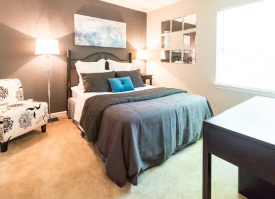 Laurens Way Apartments bedroom