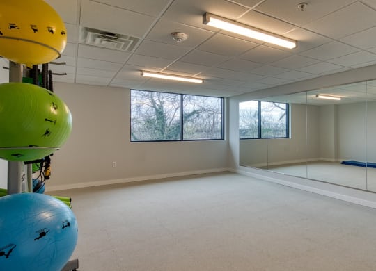 Shiplock_Views_Yoga_Center_