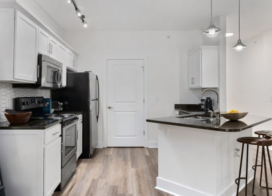 Kitchen at Strathmoor Apartments , Dublin, Ohio