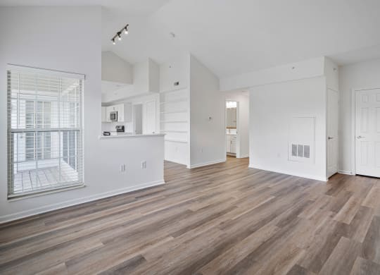 Living Area at The Farms Apartments in Ohio, 43221