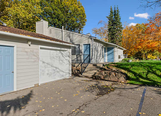 Garage at Peaks on Pines, Spokane Valley, WA, 99216
