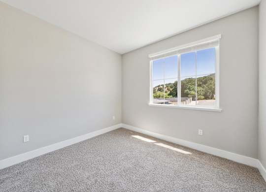 Unfurnished Room at Montessa Apartments, Vacaville, California
