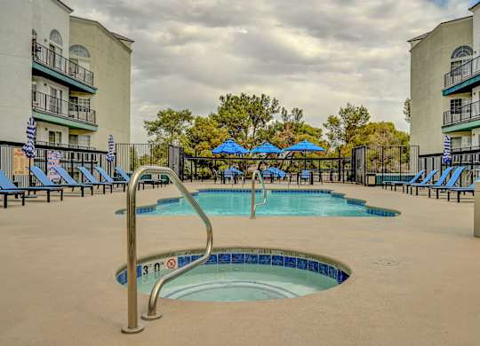 A pool with a metal ladder and a sign that says 3.