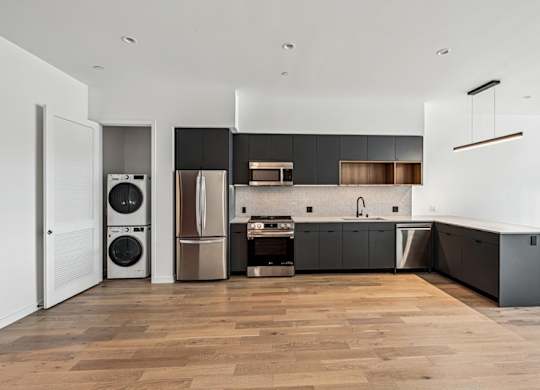 Beautiful kitchen with modern appliances at 701 Hudson, Los Angeles
