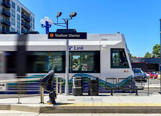 A train is coming to the station.