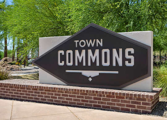 A sign that says