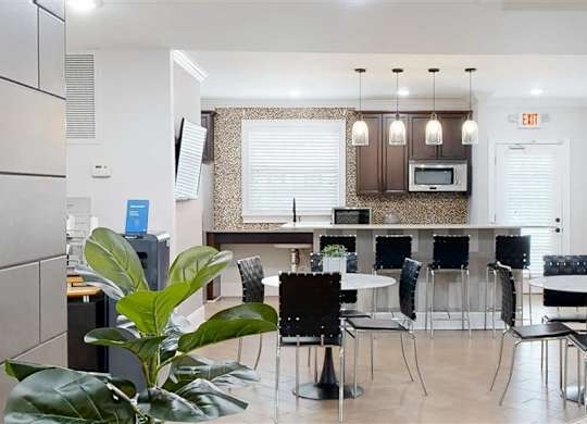 Eat In Kitchen at Vinings RiverVue, Atlanta, 30339
