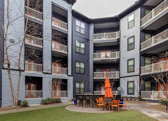 Outdoor Grill And Patio at Vue at Embry Hills, Atlanta, 30042