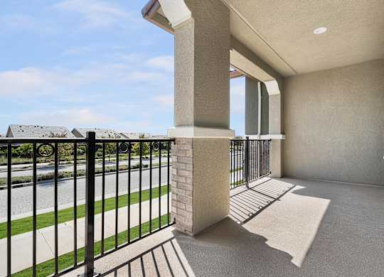the preserve at ballantyne commons balcony with view of river