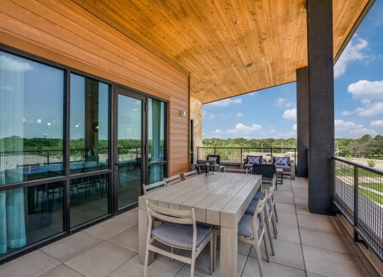 additional photo for property listing at chic digs with room to stretch out in the village 22 car at Aurora Watson Branch, Mansfield, Texas
