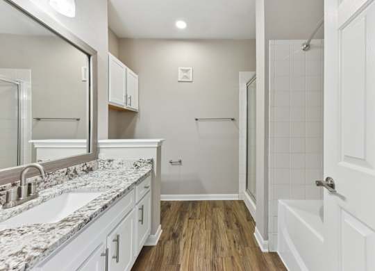 Bathroom With Bathtub at Sonterra Apartment Homes, Austin, TX