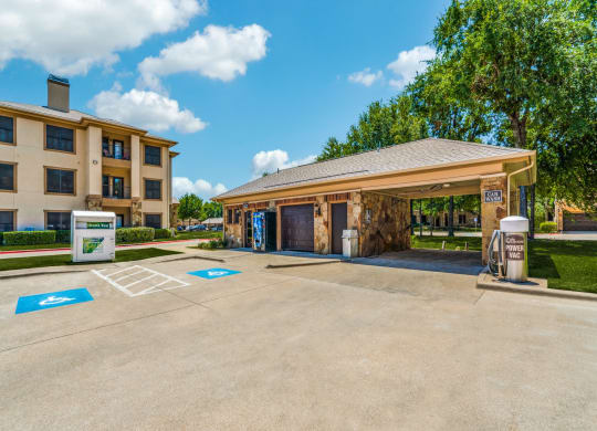 Resident Car wash at The Canyons Apartments, Fort Worth, 76116