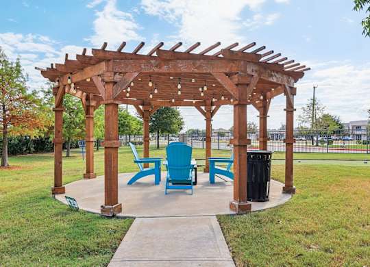 Gazebo With Patio at North Creek, Hutto, 78634