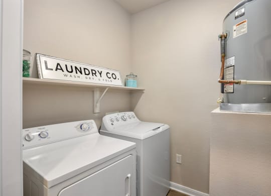 Washer Dryer at Las Brisas Apartment Homes, Texas, 78665