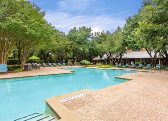 Beautiful Pools at Ventana Oaks Apartments, Austin, TX