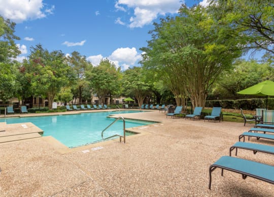 Beautiful Pools at Ventana Oaks Apartments, Texas, 78717
